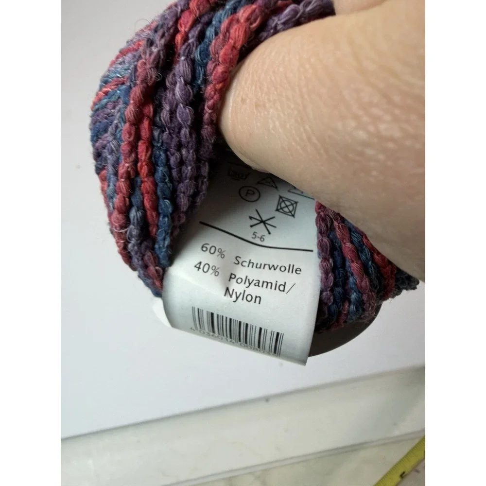 Four Seasons Yarn Lot Of‎ 4 Wool Nylon Blend Blue Purple Red 50g Each